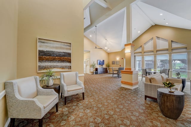 24_web_or_mls_Zac_Lentz_Parkway_024